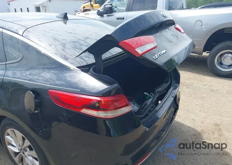 2018 Kia Optima Lx z USA, uszkodzony, nr VIN 5XXGT4L32JG253713